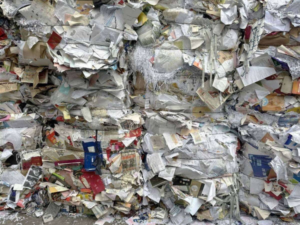 Cover illustration for the article: New York Packaging Reduction and Recycling Act: What Producers Need to Prepare